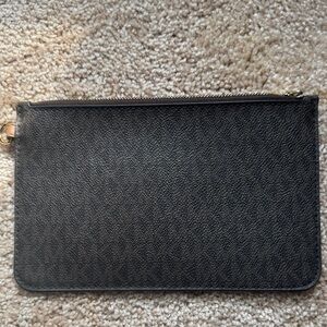 Michael Kors Brown Jet Set Leather Wristlet